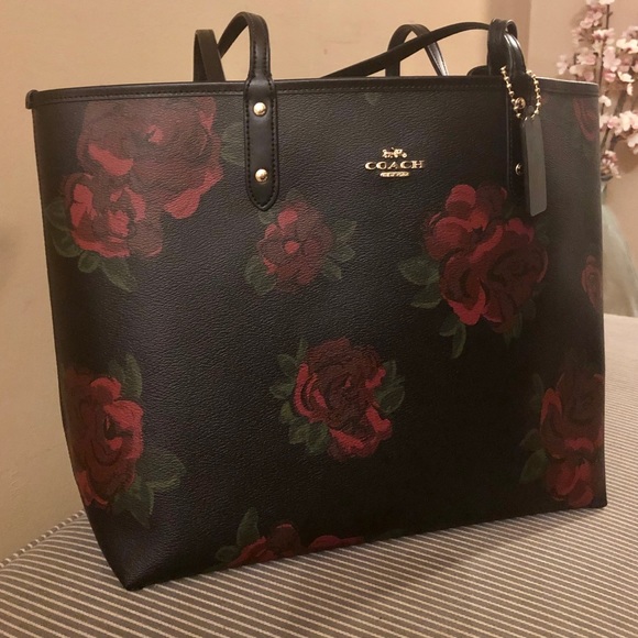 Coach Handbags - NWT Authentic Coach Reversible City Tote